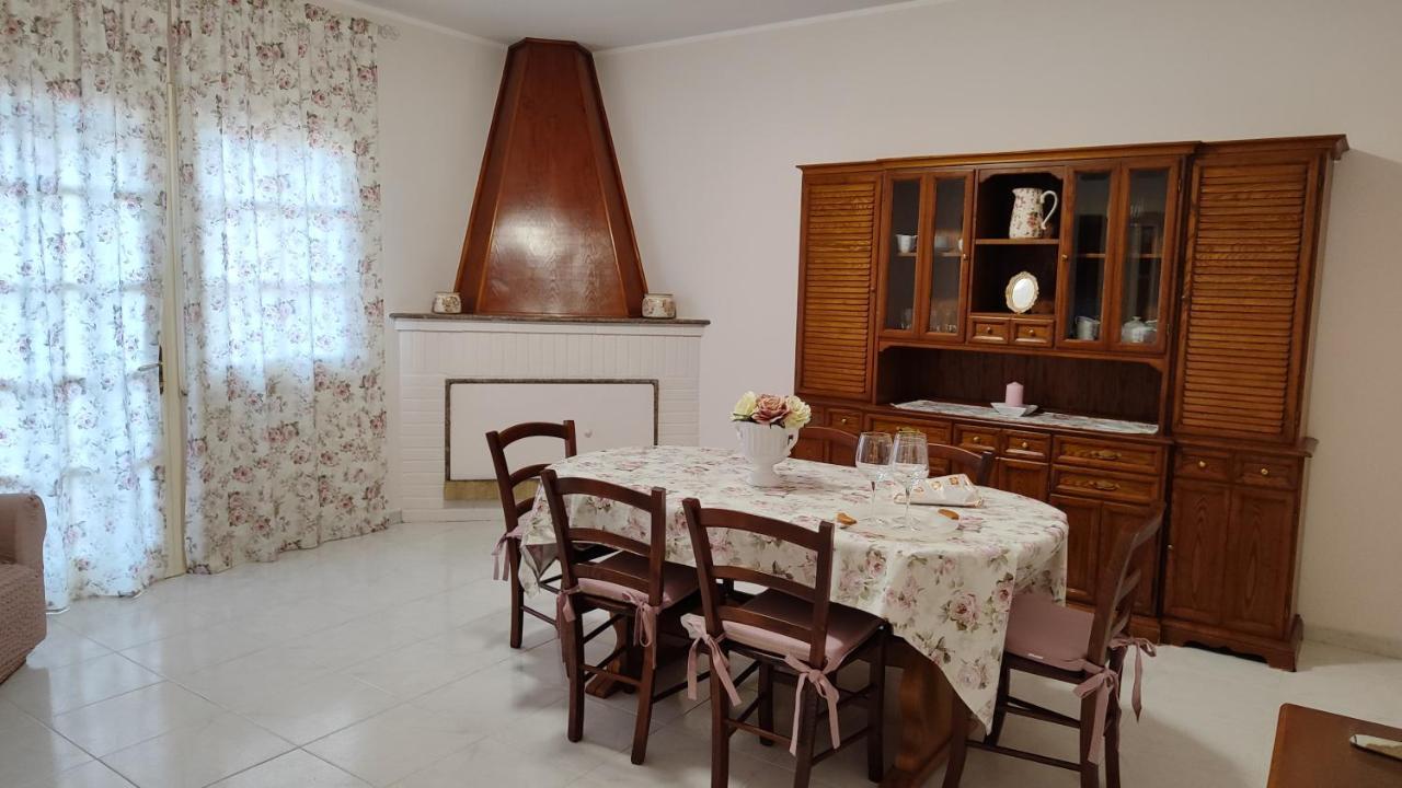 La Casa Di Bonaria Villa Sestu Buitenkant foto